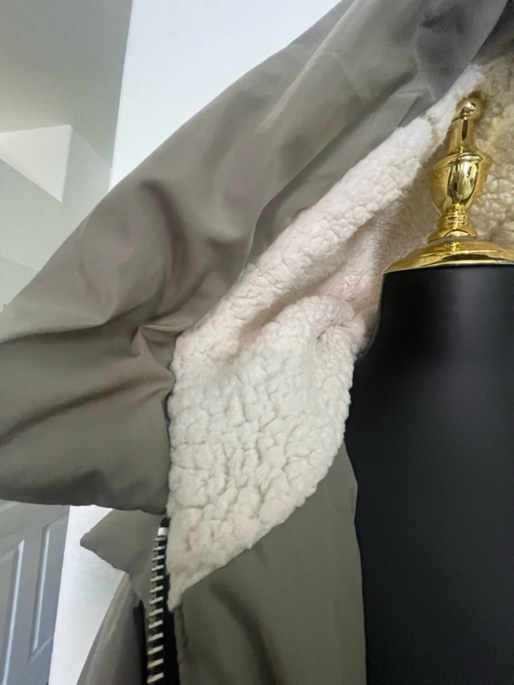 Women's Olive Green Hooded Puffer Coat - Picture 8 of 12